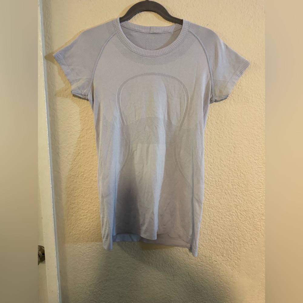 Lululemon Short Sleeve  swiftly Top size 10